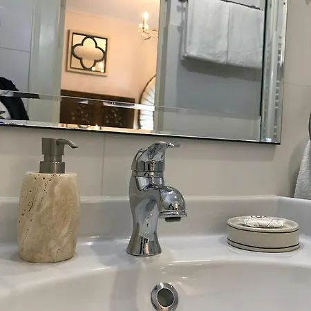 Downtown Guest house