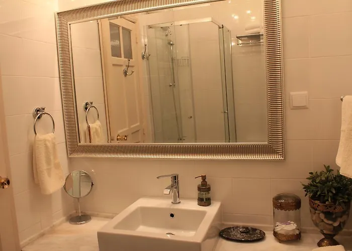 Pensión Downtown 4*